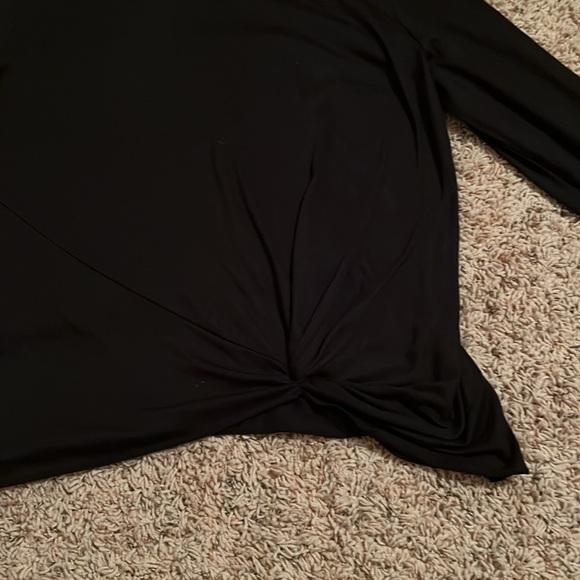 Spring cleaning🖤 cheap clothes in good condition - Picture 2 of 3